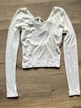 Lululemon Open Back Ribbed Long Sleeve Shirt